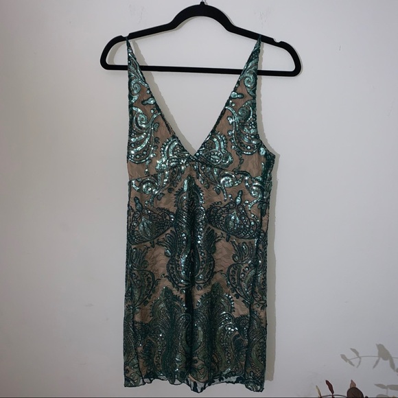 Free People Green Sequin V Neck Mini Dress NWOT - Picture 3 of 5